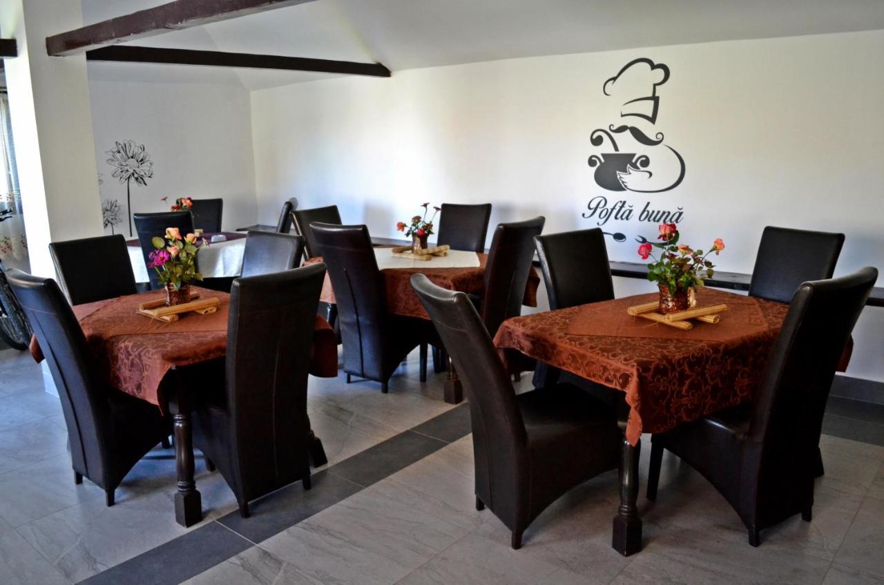 מלון באזנה Casa Sasului מראה חיצוני תמונה